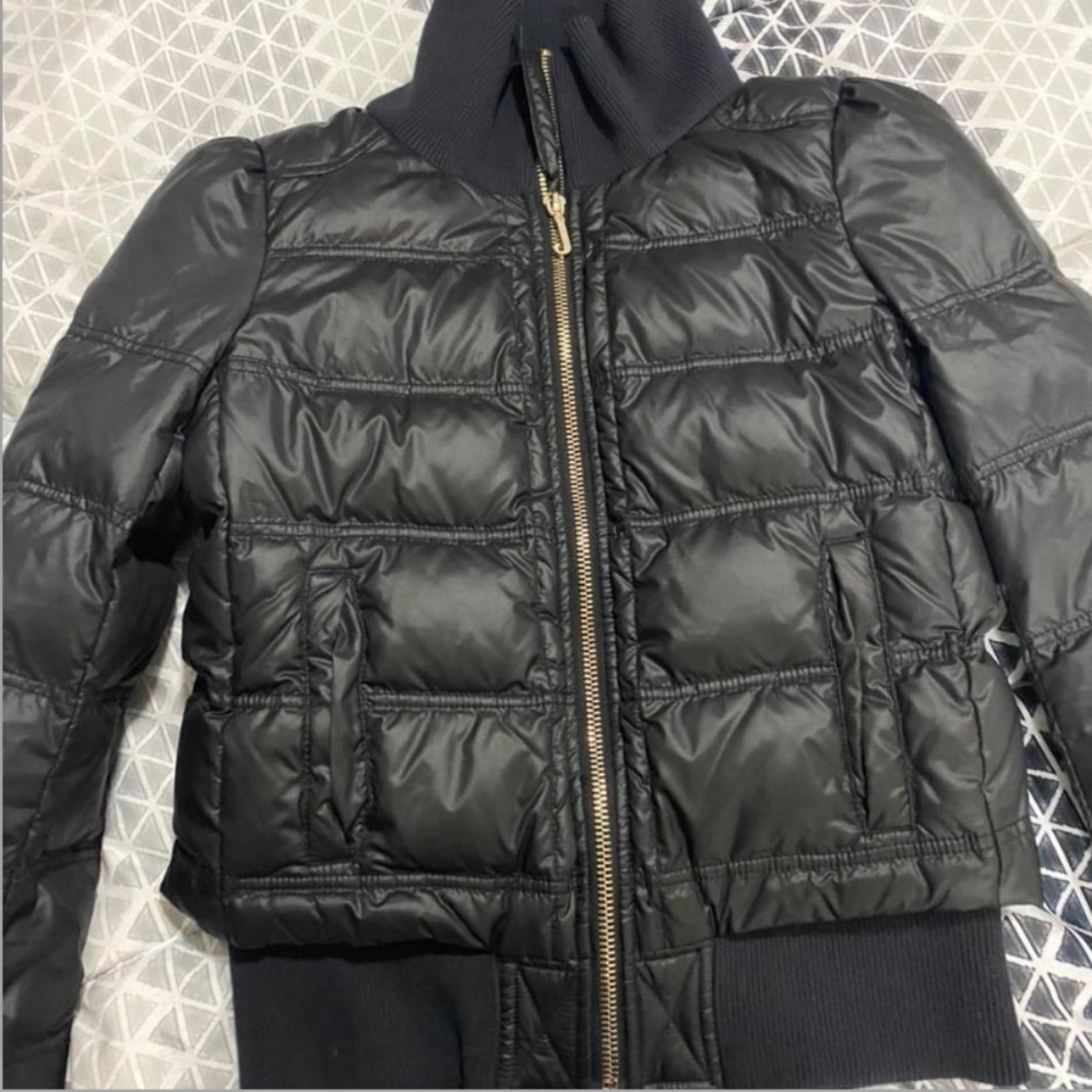 Juicy couture puffer jacket black super cute size M